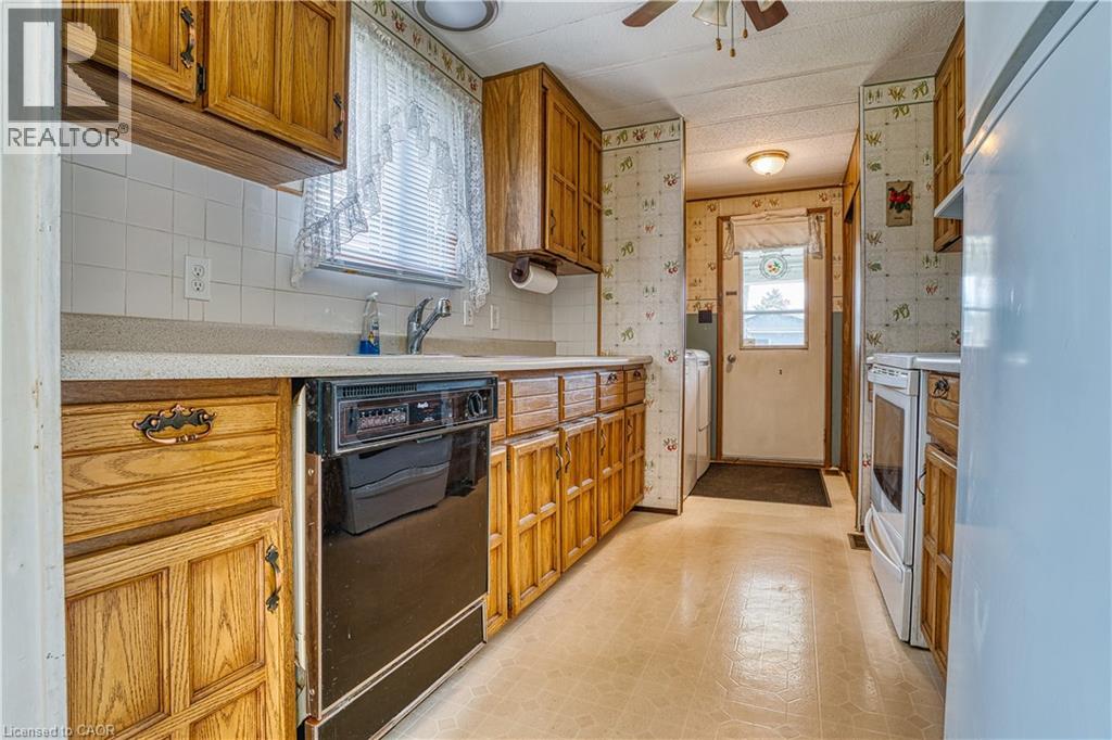 71 FAIRVIEW Crescent - 5