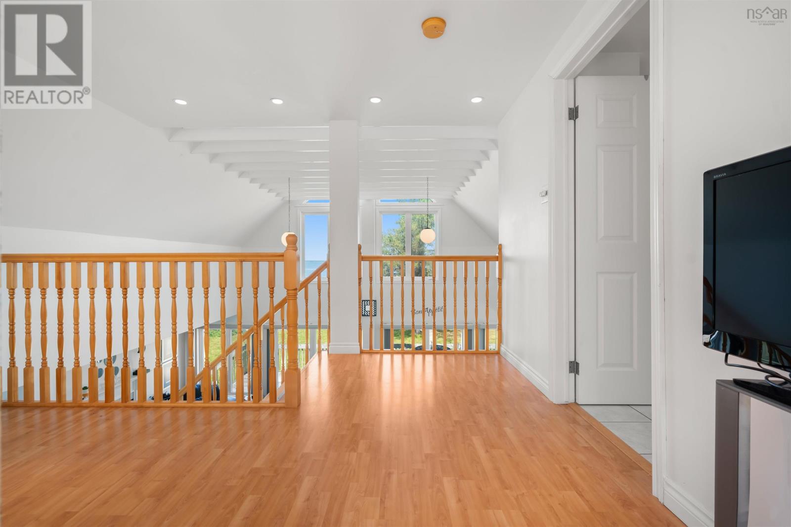 31 Birch Lane - 44