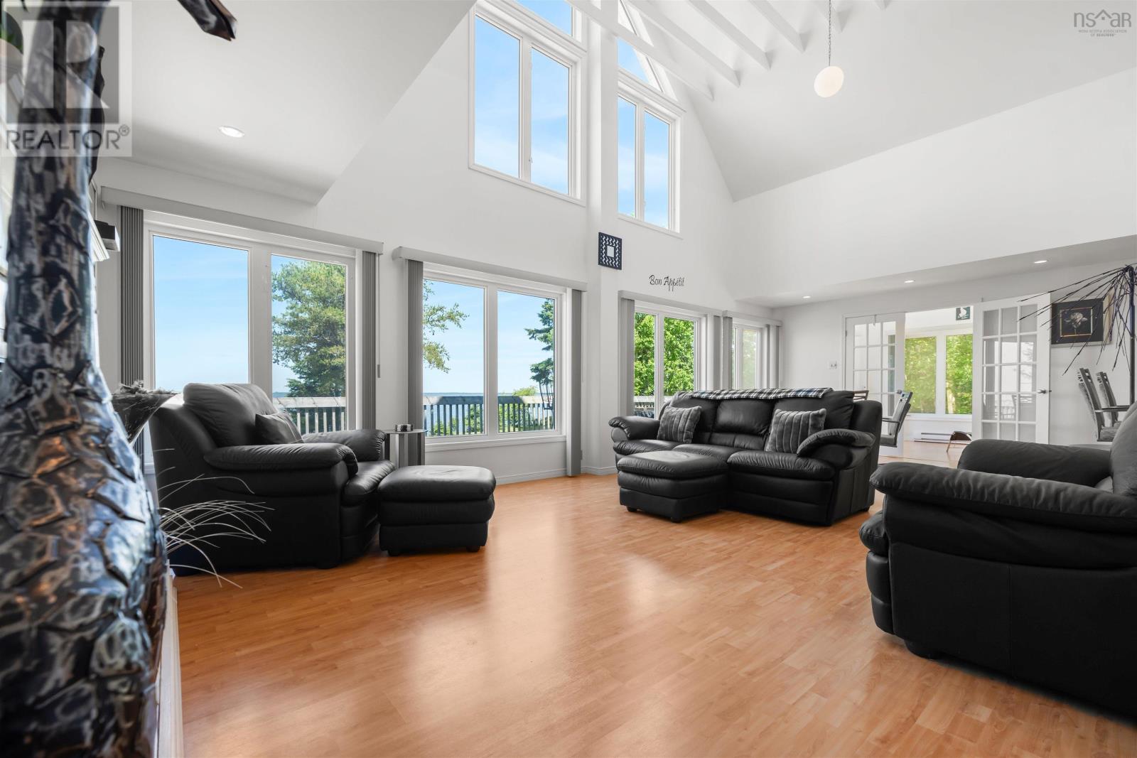 31 Birch Lane - 34