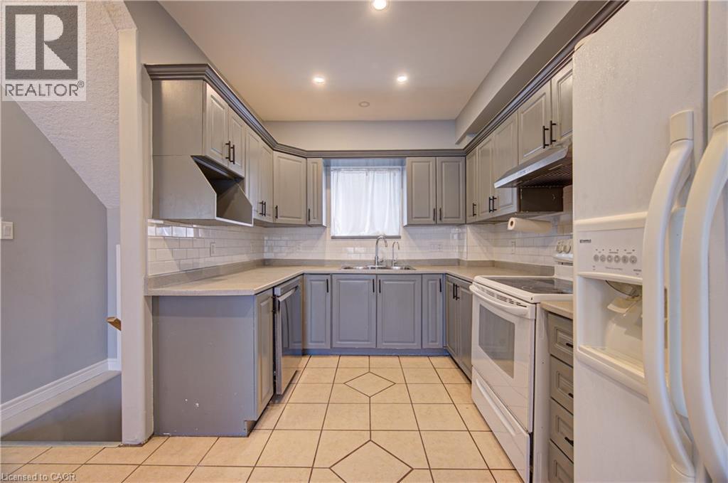 281 COURTLAND Avenue E - 16