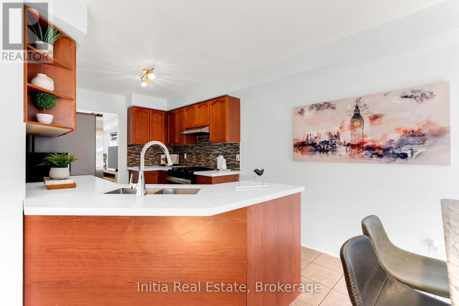 46 FLORENCE DRIVE - 15
