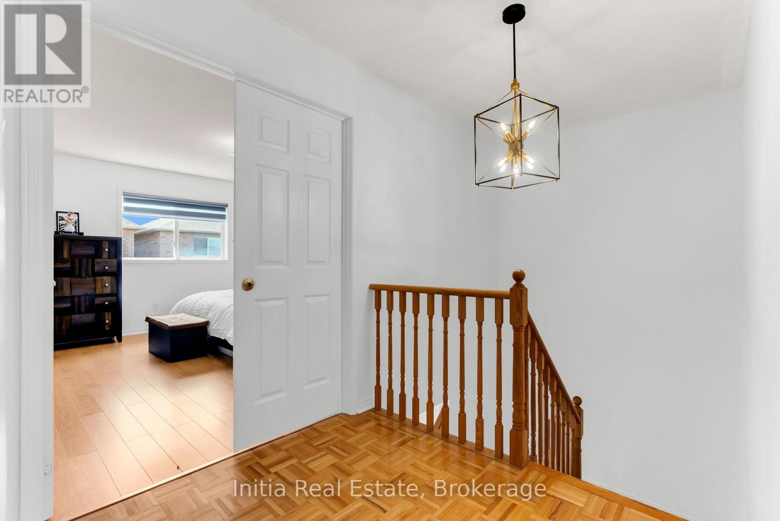 46 FLORENCE DRIVE - 22