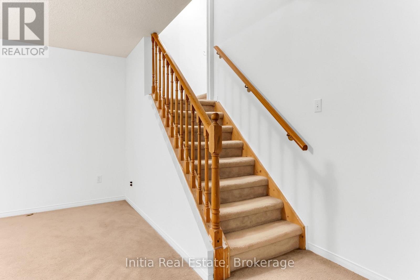 46 FLORENCE DRIVE - 37