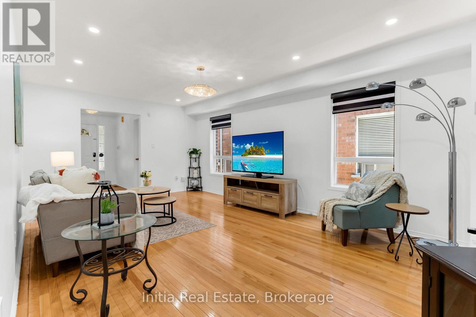 46 FLORENCE DRIVE - 8