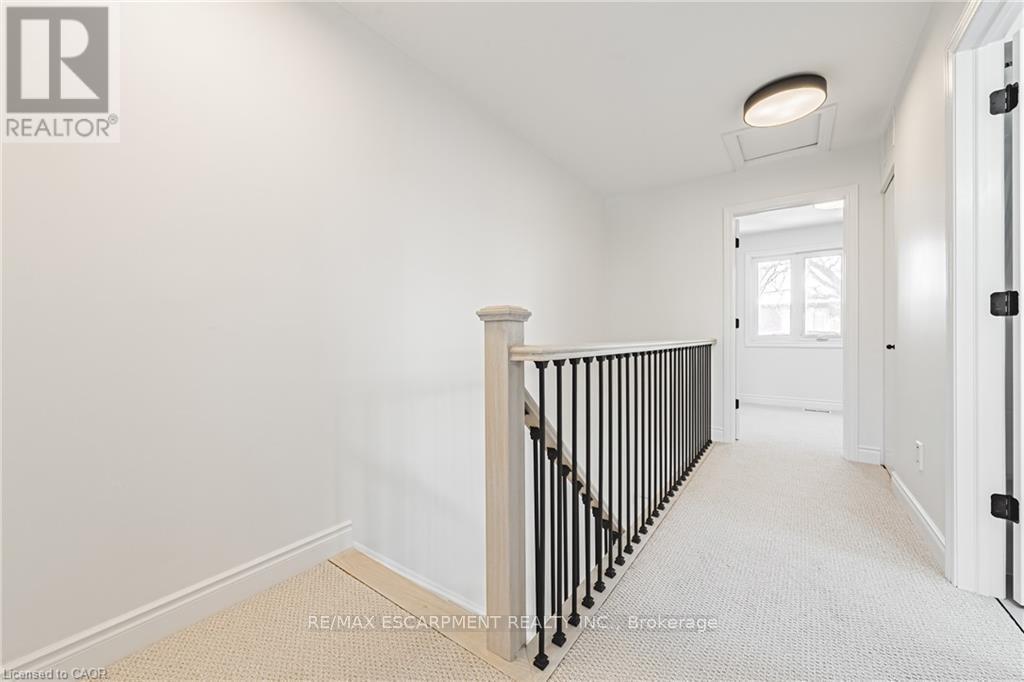 #101 895 MAPLE AVENUE - 22