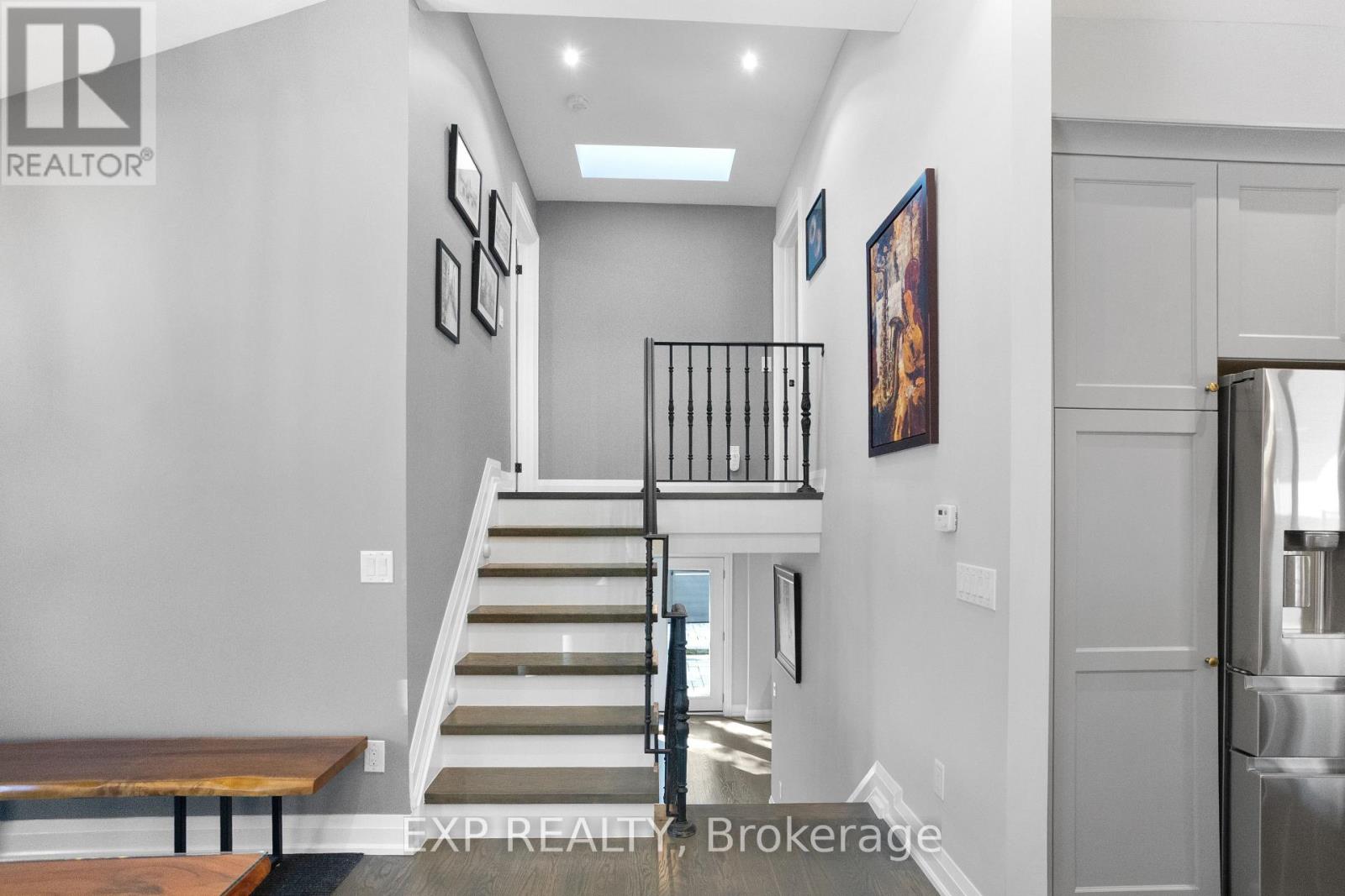18 WINSDALE ROAD - 16