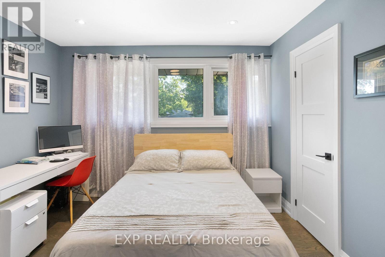 18 WINSDALE ROAD - 21