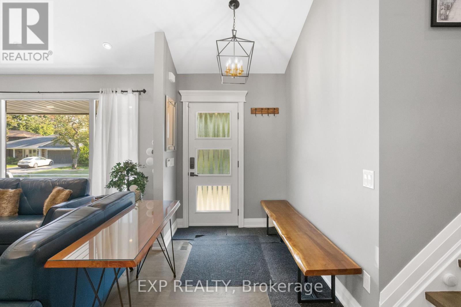 18 WINSDALE ROAD - 4