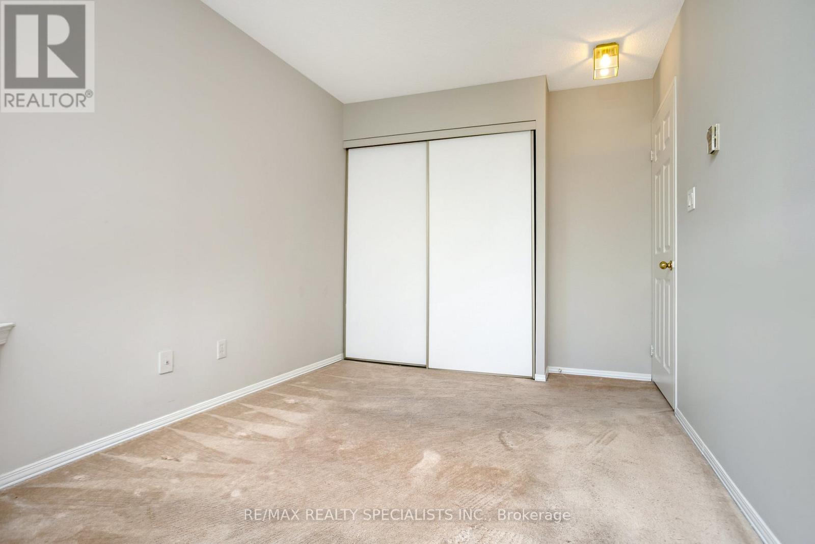 #304A 3605 KARIYA DRIVE - 15