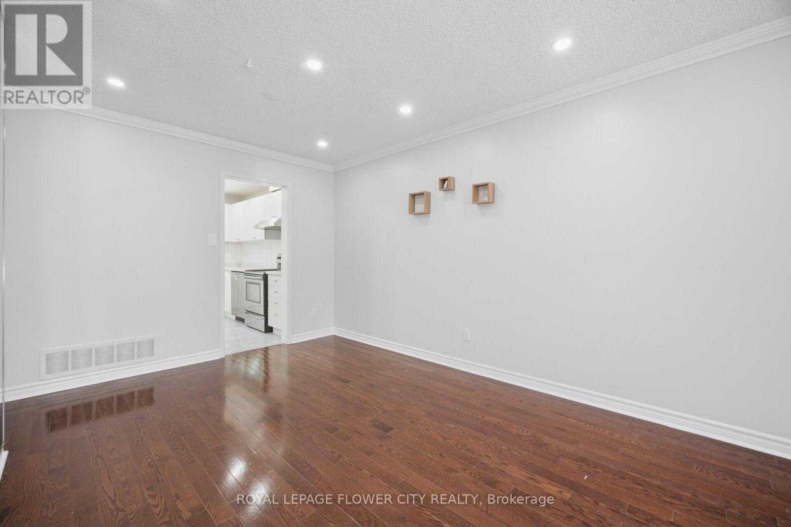 #2 8305 MCLAUGHLIN ROAD S - Image 11
