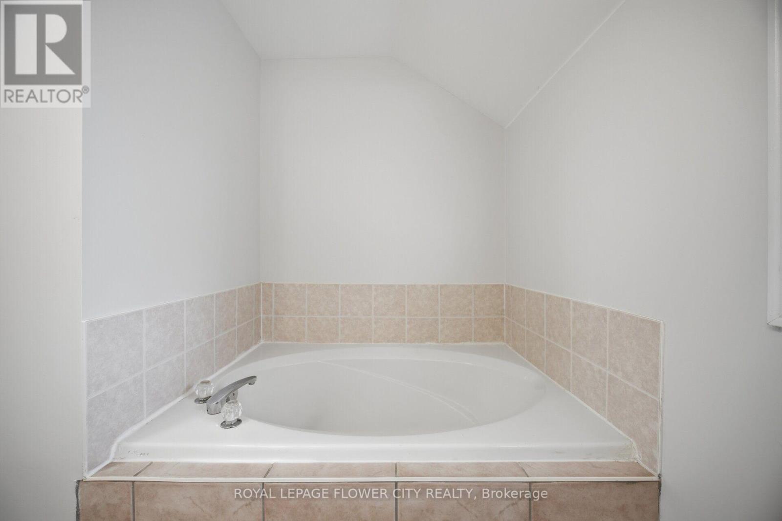 #2 8305 MCLAUGHLIN ROAD S - Image 28