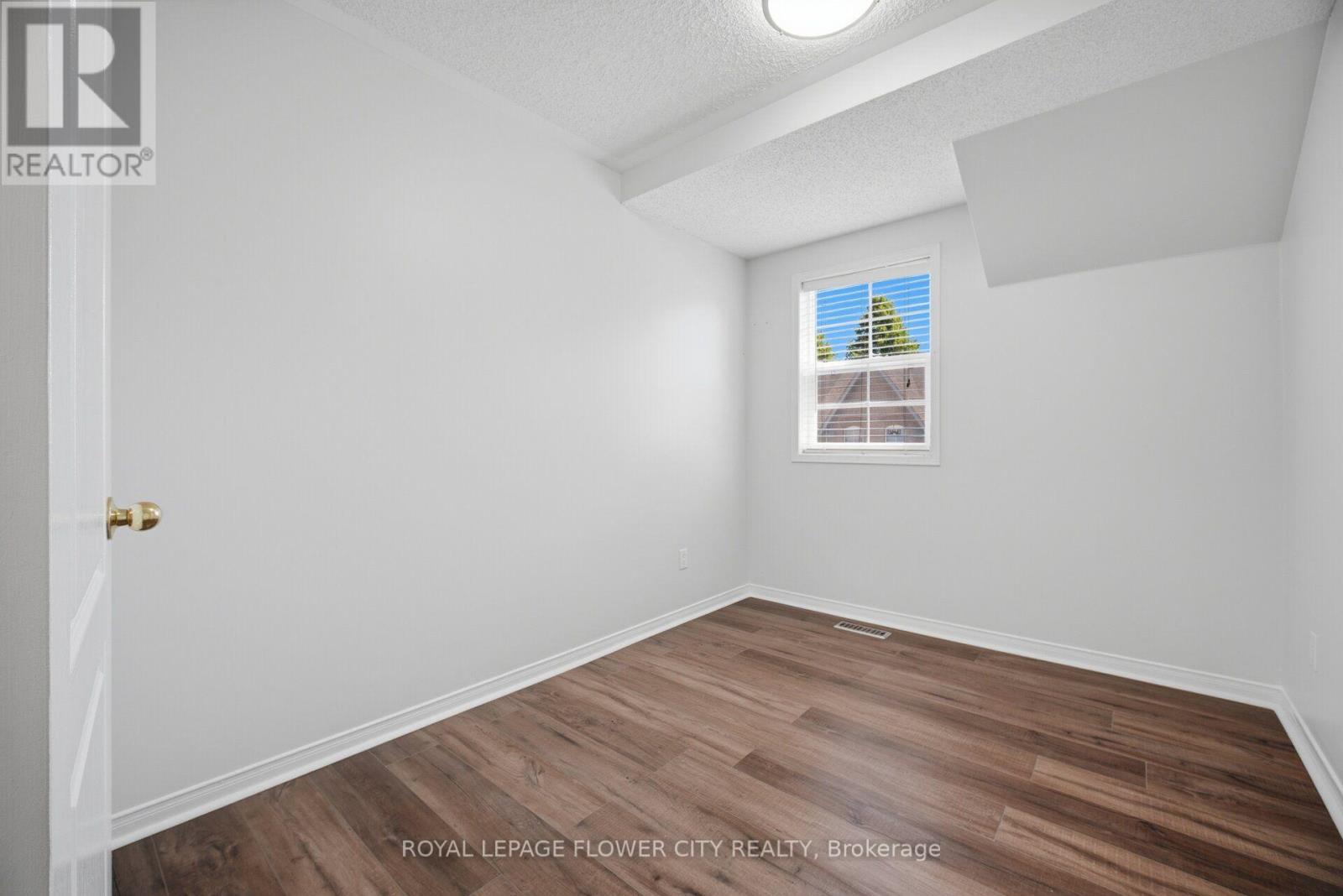 #2 8305 MCLAUGHLIN ROAD S - Image 29