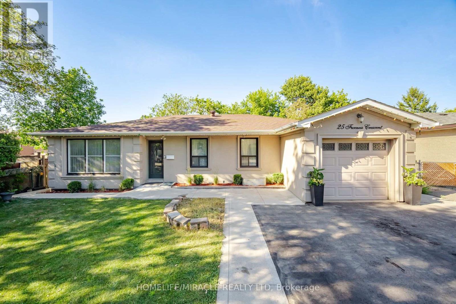 25 FURNESS CRESCENT - 1