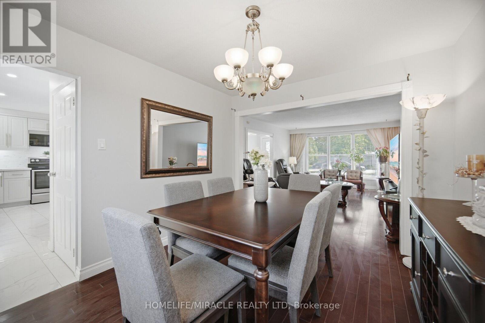 25 FURNESS CRESCENT - 10