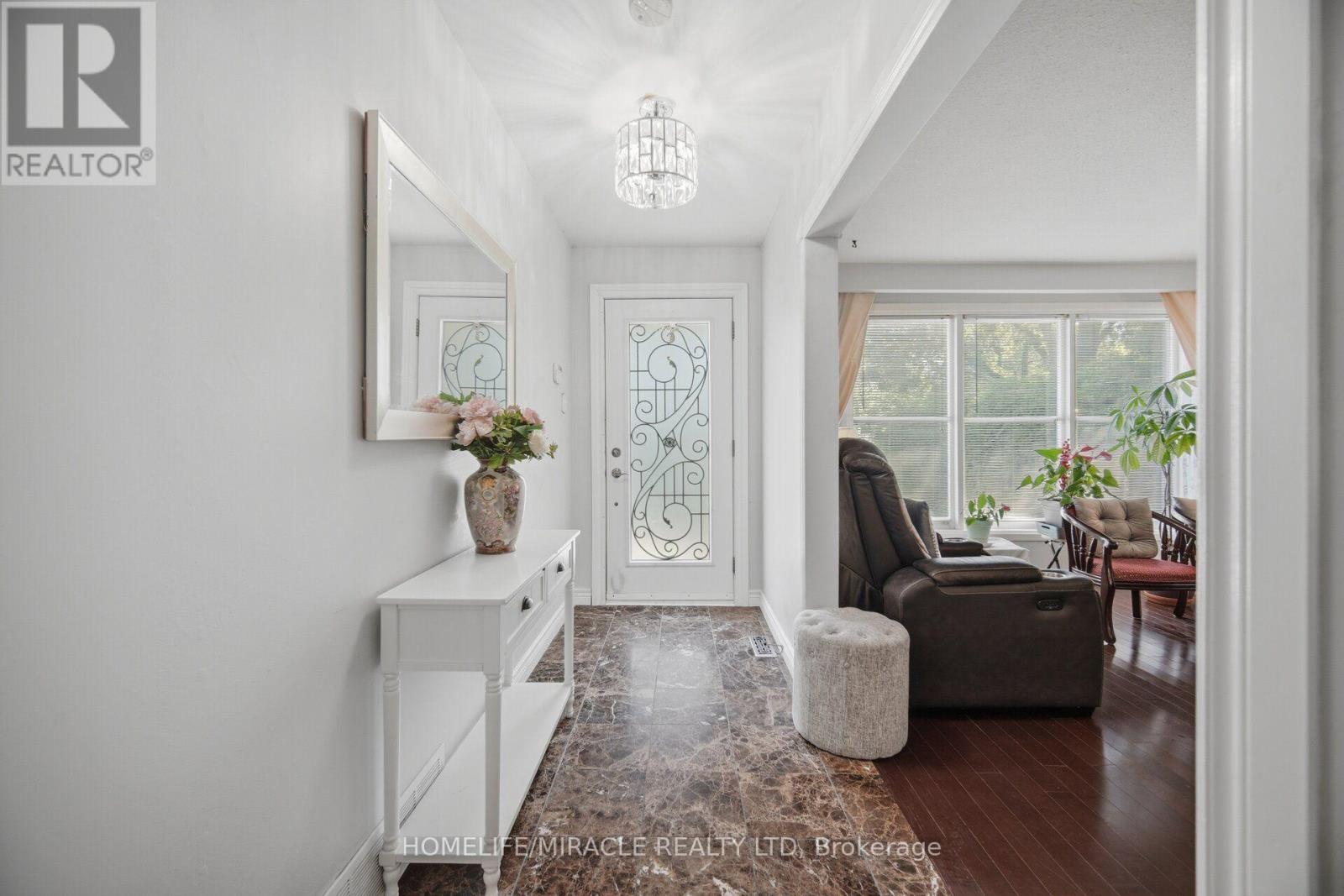 25 FURNESS CRESCENT - 4
