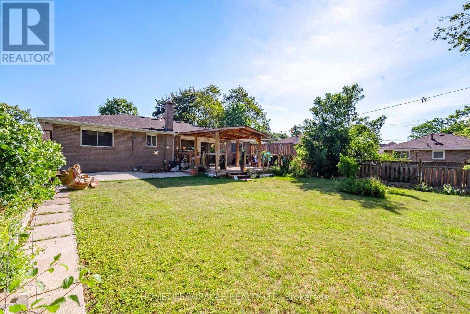 25 FURNESS CRESCENT - 49
