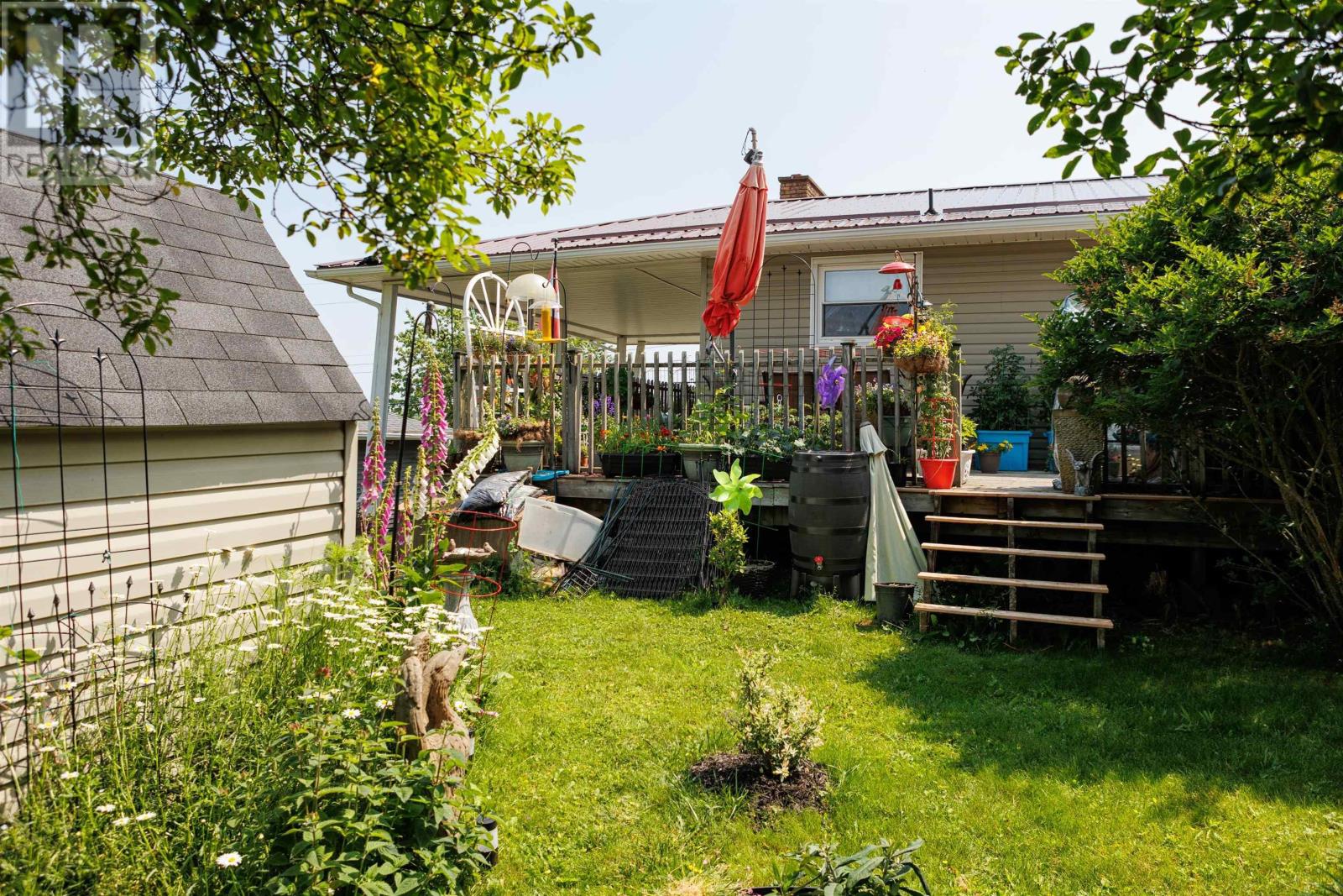 9 Evergreen Drive - 45