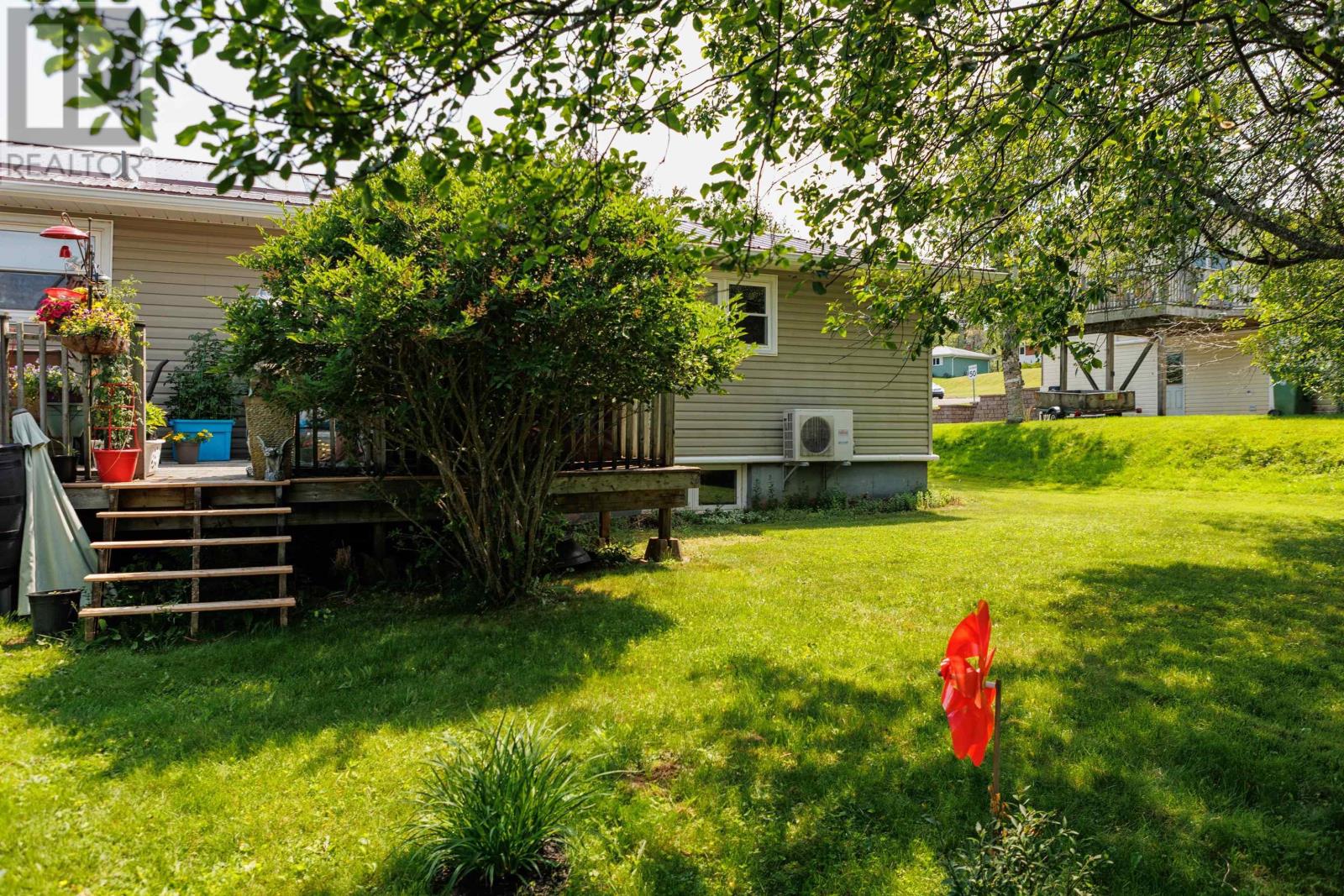 9 Evergreen Drive - 46