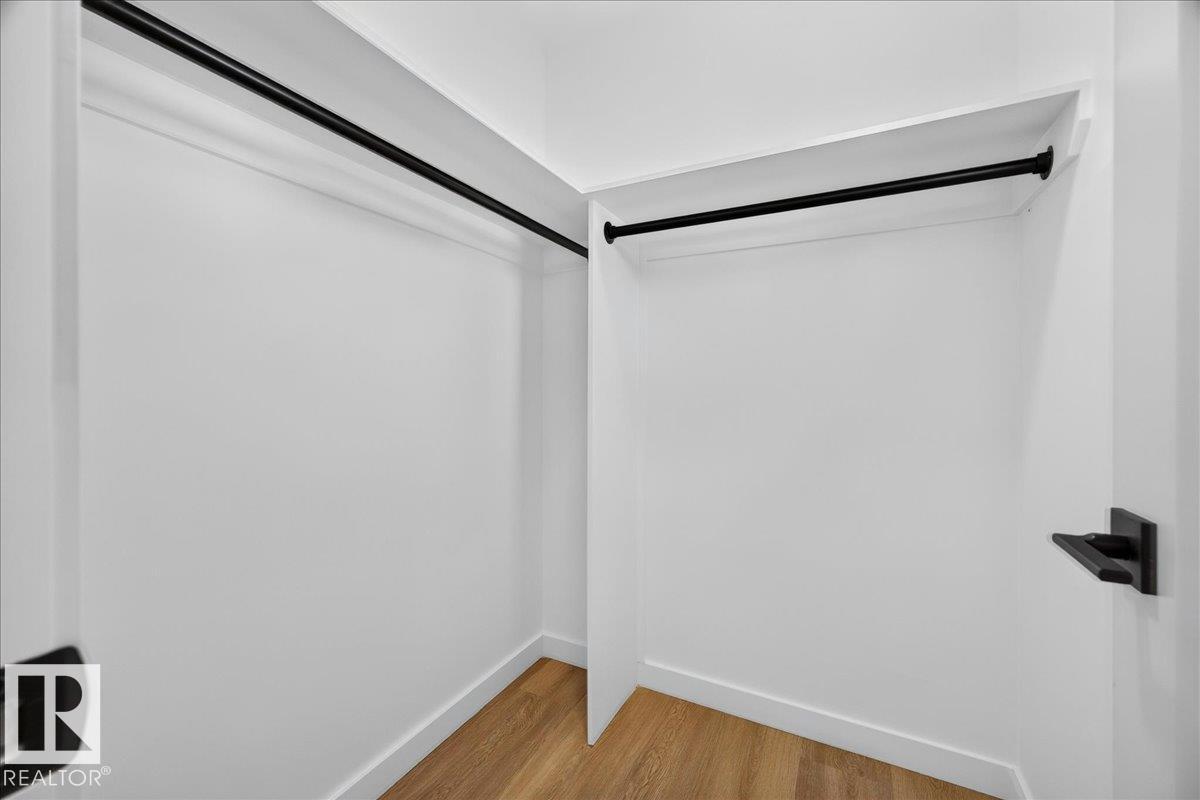 11604 35 AV NW - 37