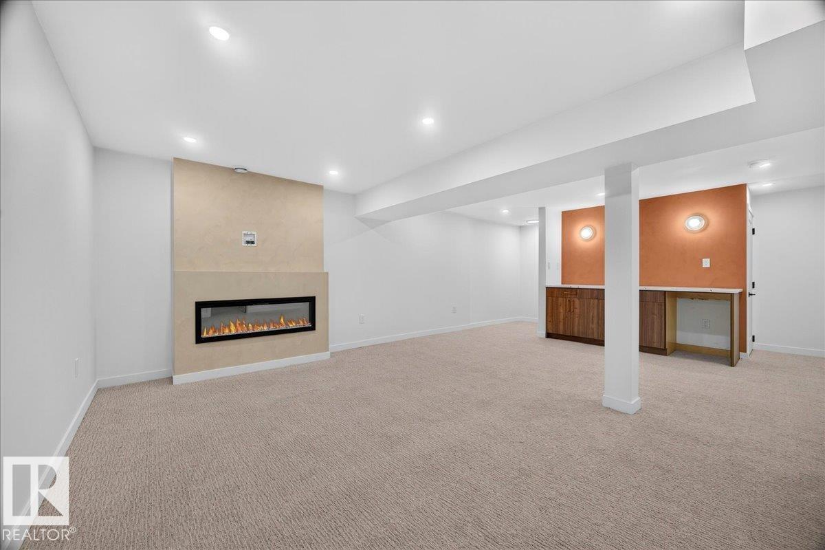 11604 35 AV NW - 40