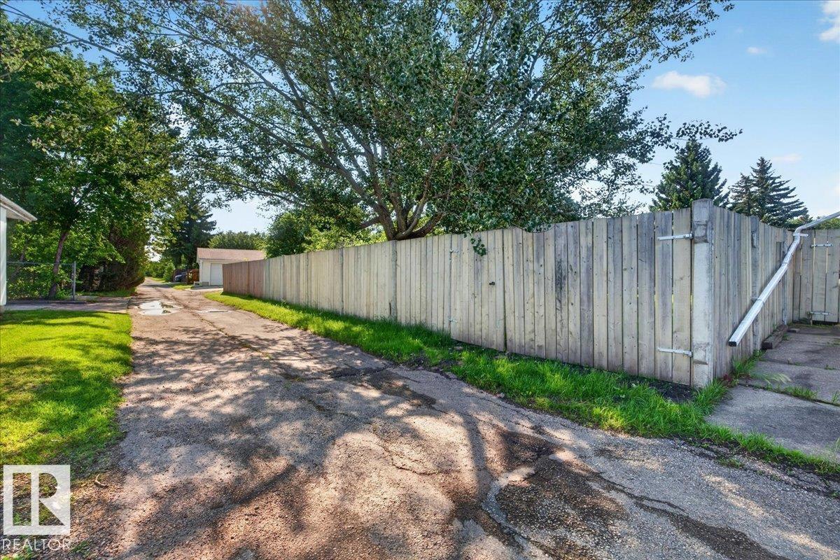 11604 35 AV NW - 61