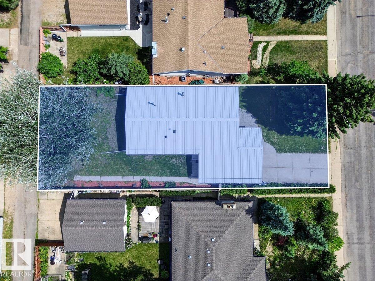 11604 35 AV NW - 62