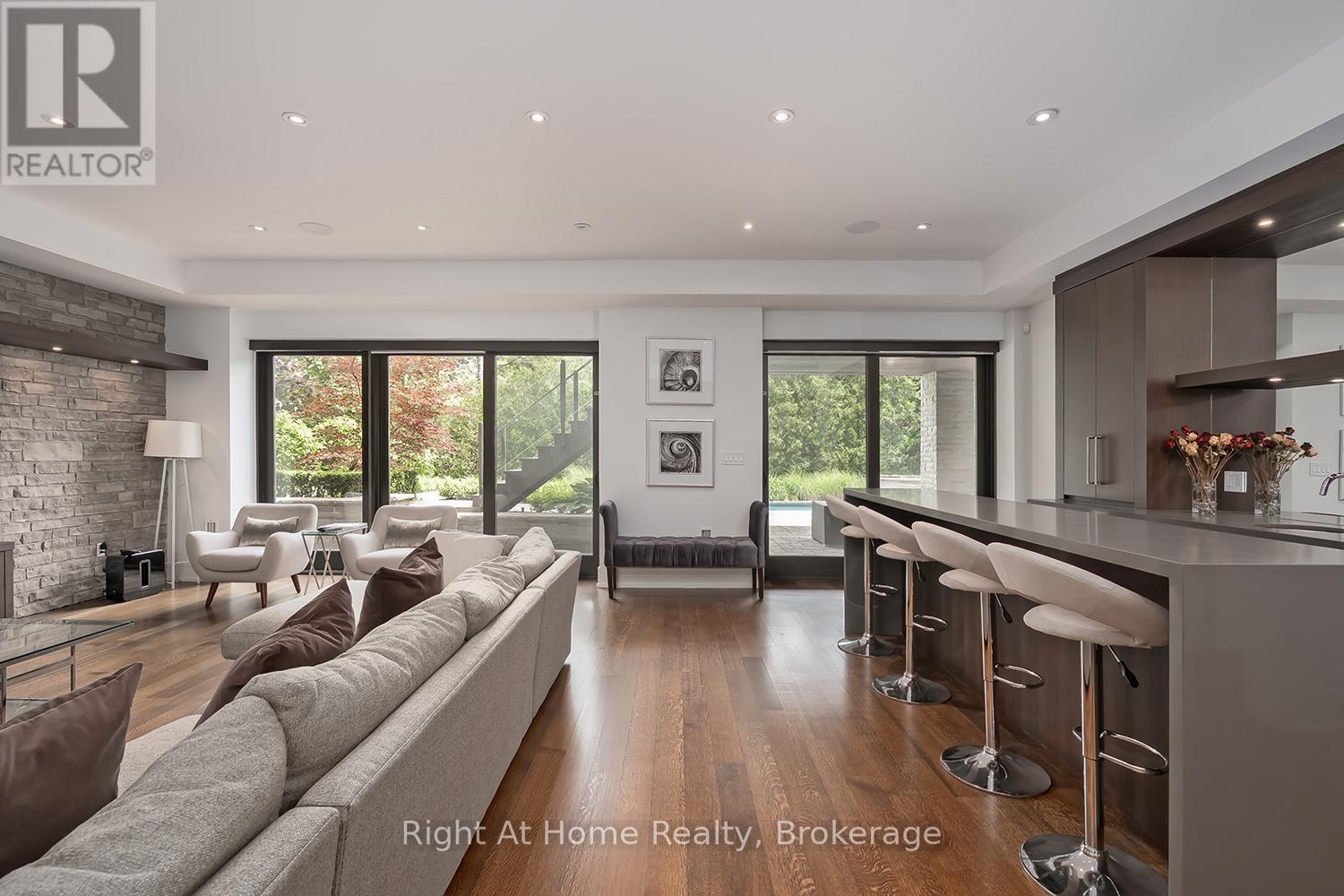 265 MAPLE GROVE DRIVE - Image 31