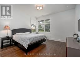 265 Maple Grove Drive, Oakville, ON L6J4V6 Photo 34