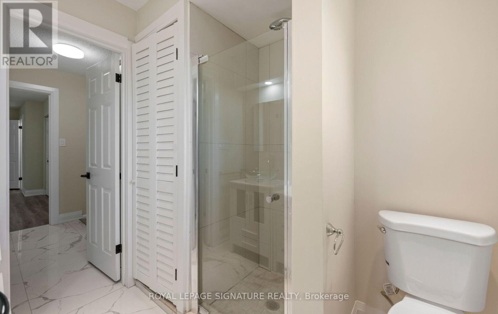 1414 HARMSWORTH SQUARE - 42