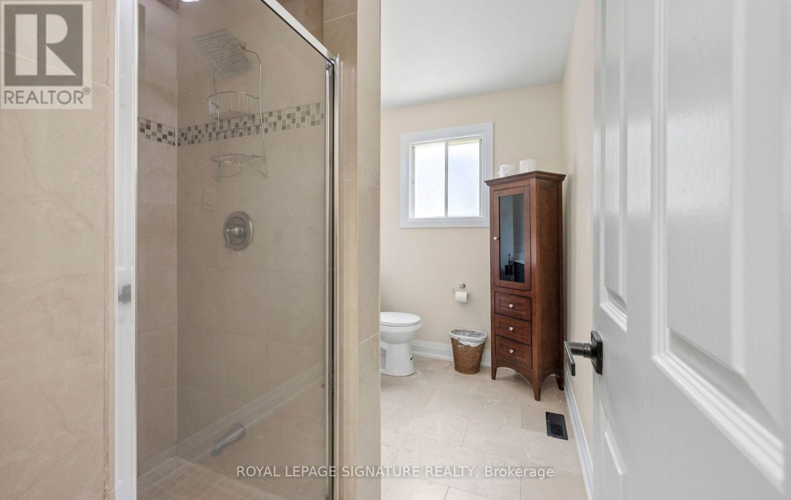 1414 HARMSWORTH SQUARE - 8