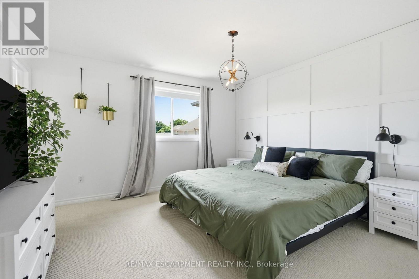 #12 39 PANABAKER DRIVE - 18