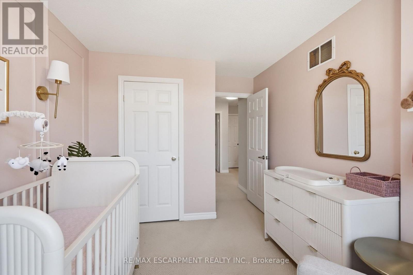 #12 39 PANABAKER DRIVE - 27