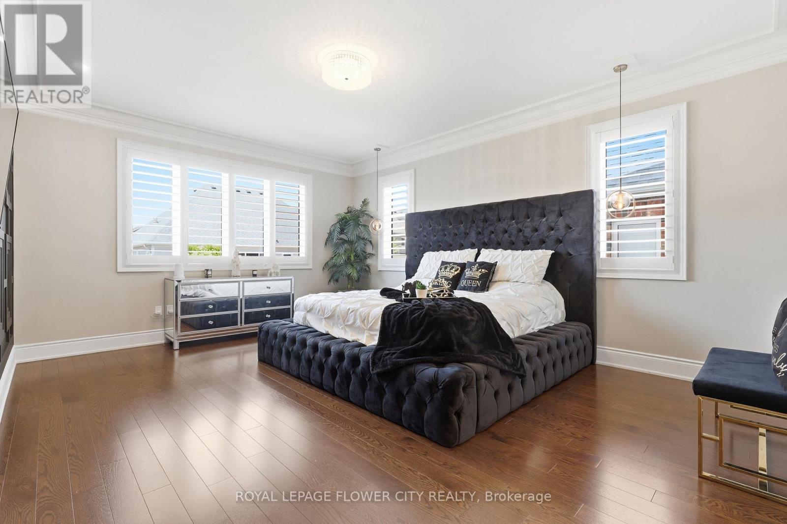 5 BENSON AVENUE - Image 15