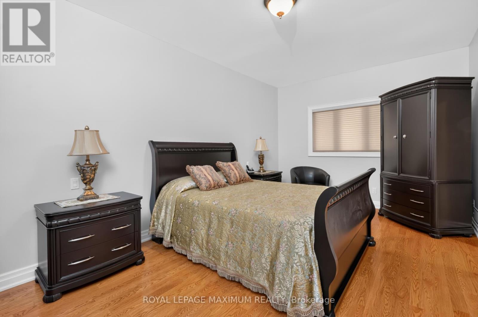 378 RUSTIC ROAD - 20