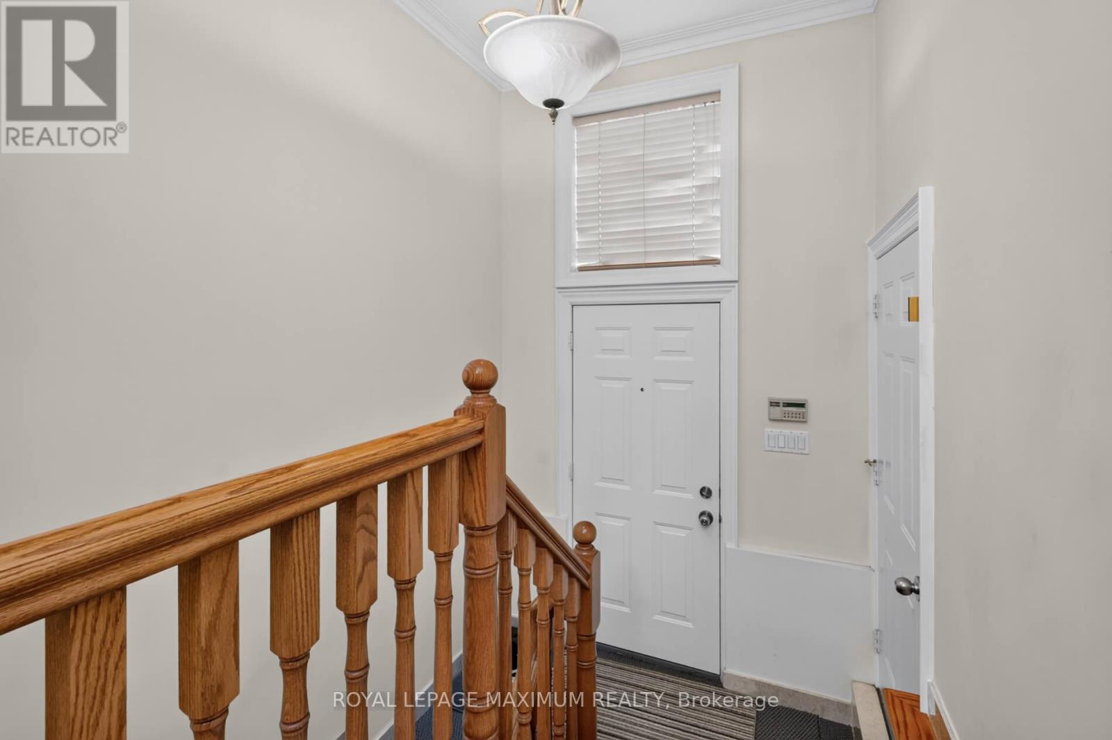 378 RUSTIC ROAD - 26