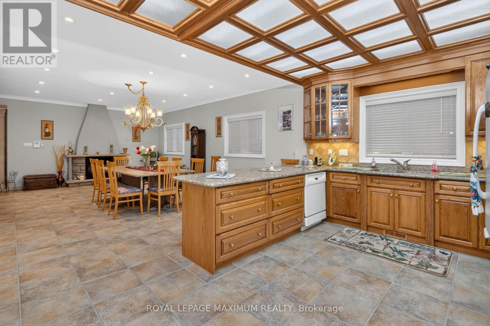 378 RUSTIC ROAD - 18