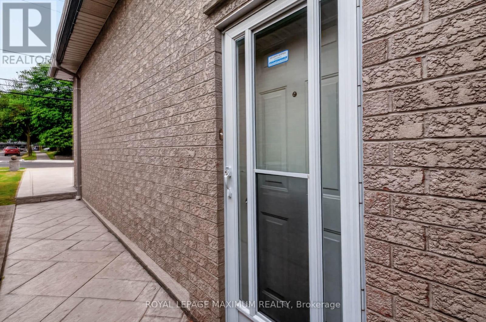 378 RUSTIC ROAD - 36