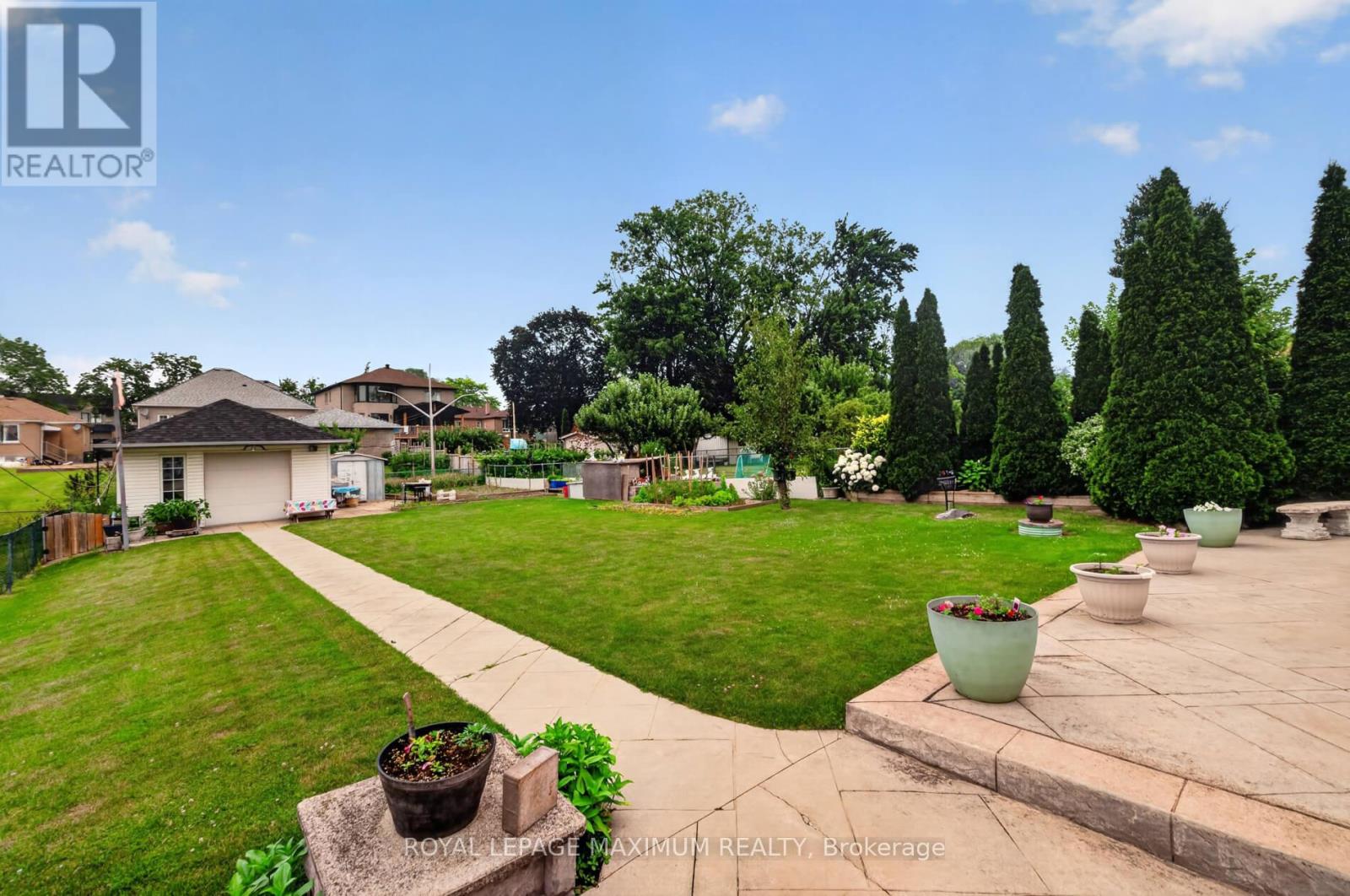 378 RUSTIC ROAD - 38