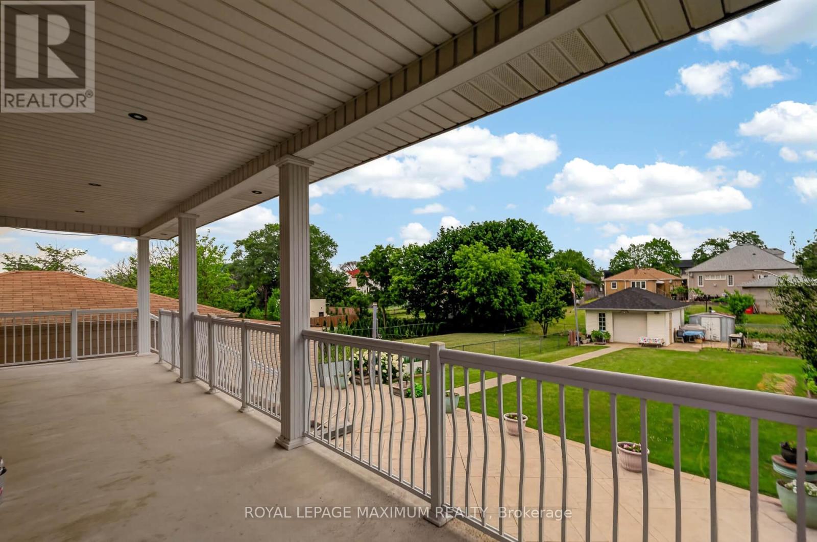 378 RUSTIC ROAD - 40
