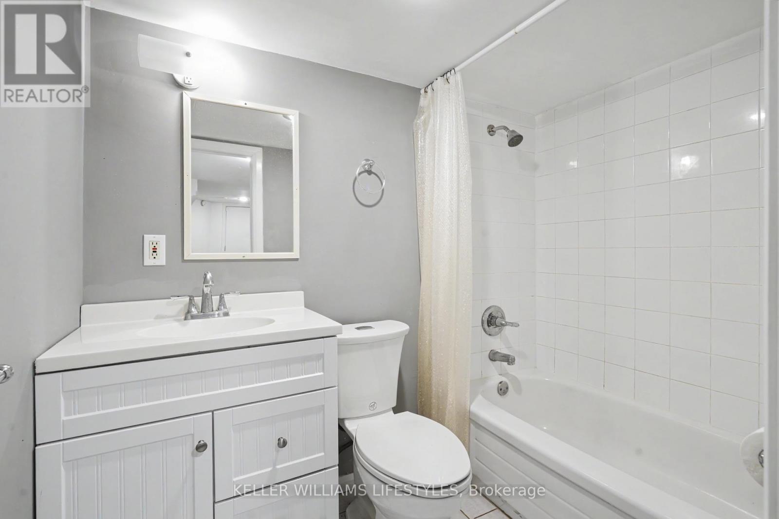 31 GERRARD STREET - 36