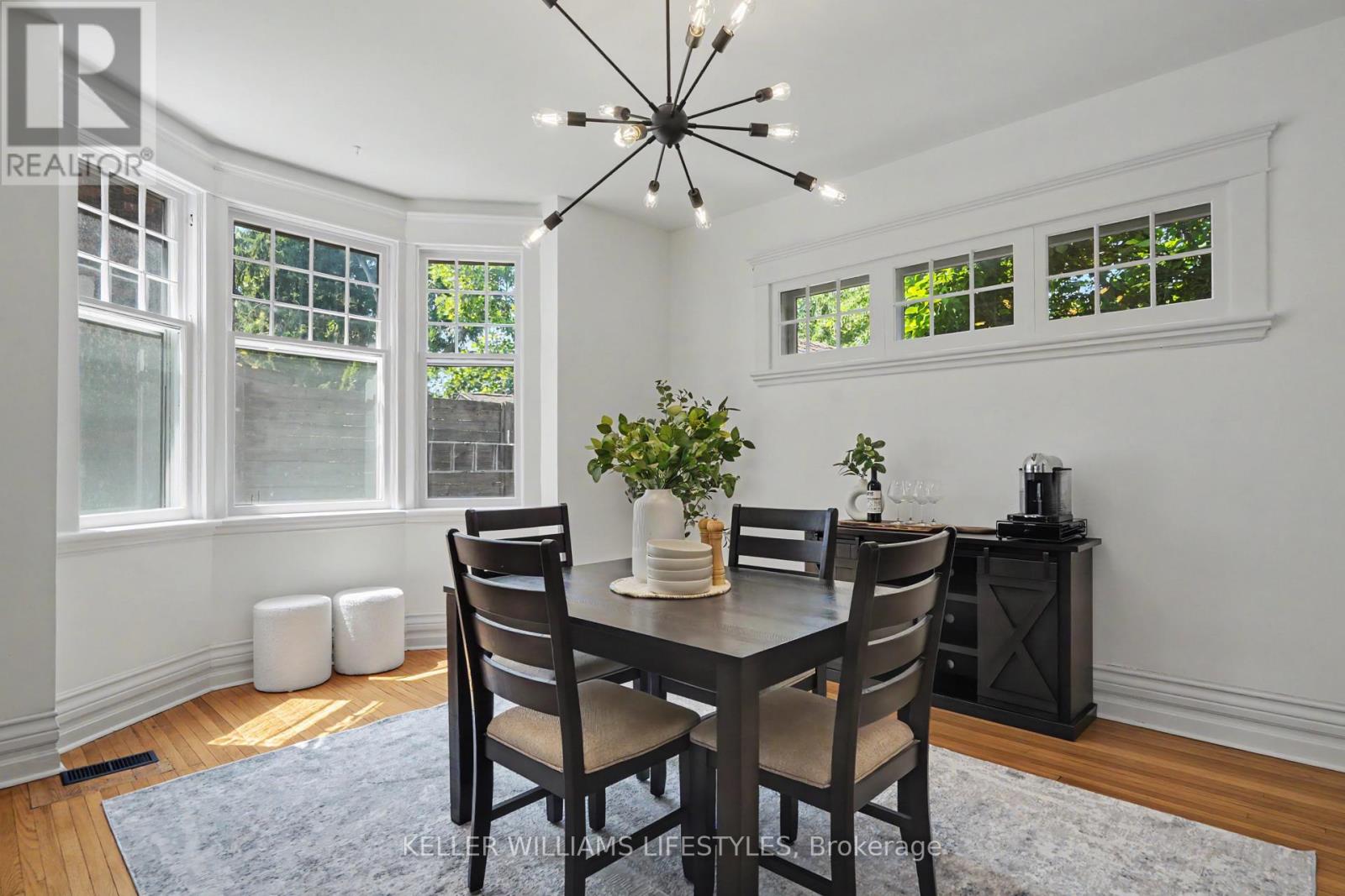 31 GERRARD STREET - 9