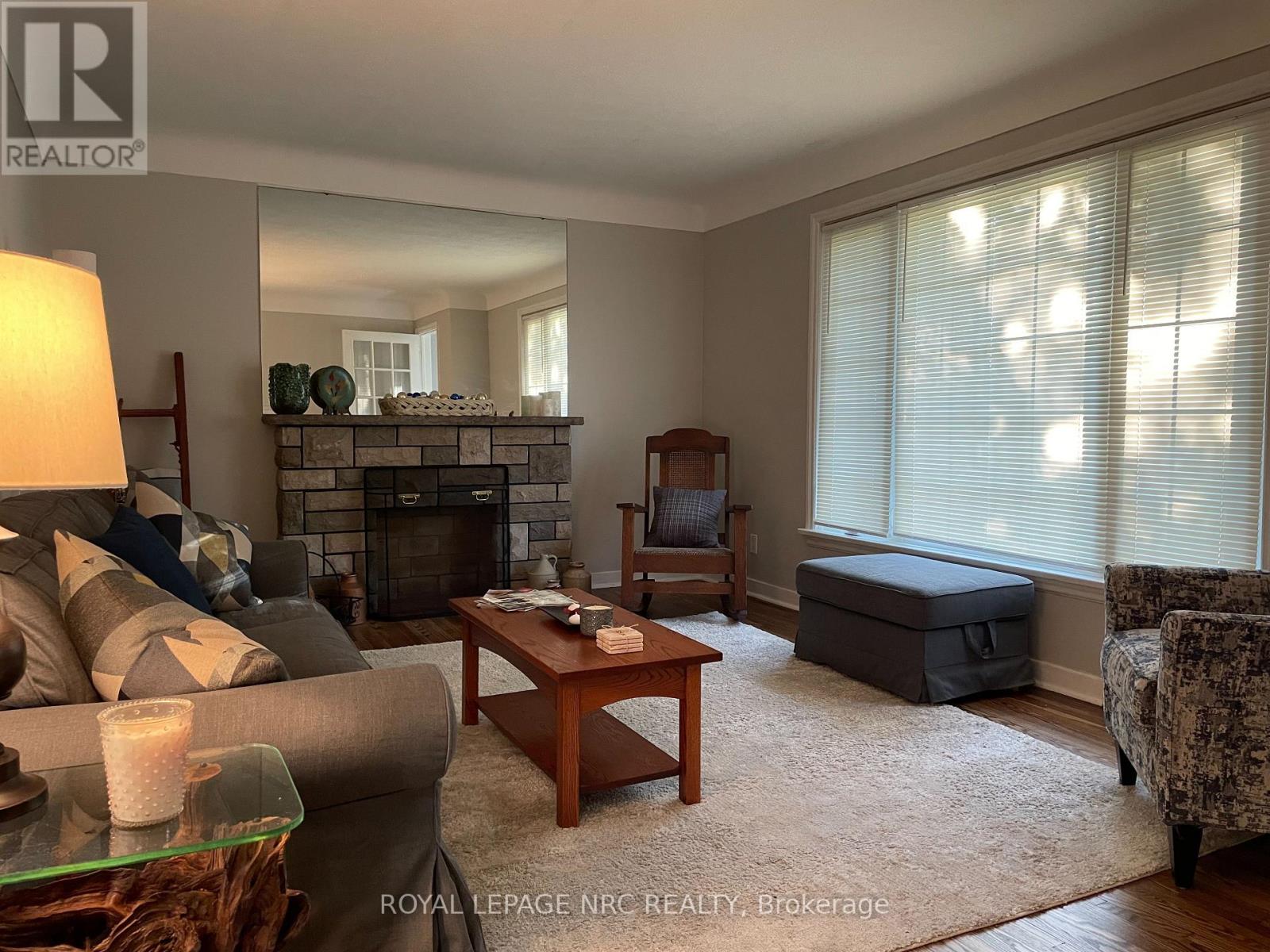 22 DUNBLANE AVENUE - 14