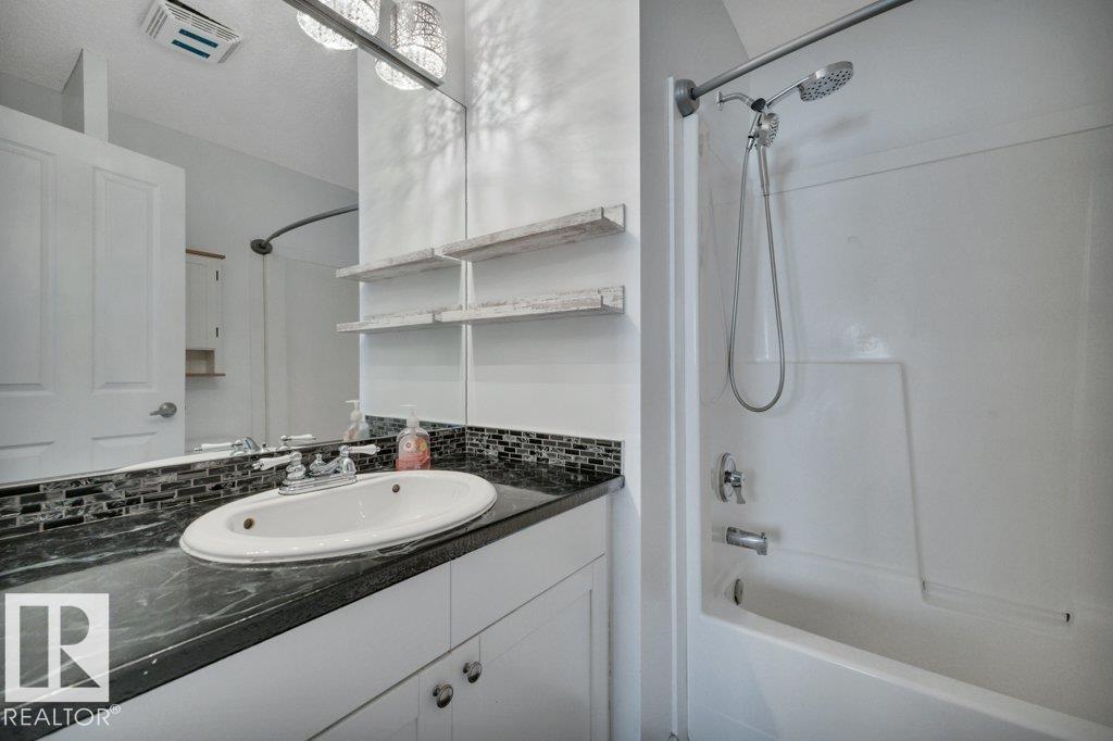 15036 128 ST NW - 12