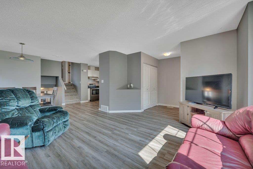 15036 128 ST NW - 6