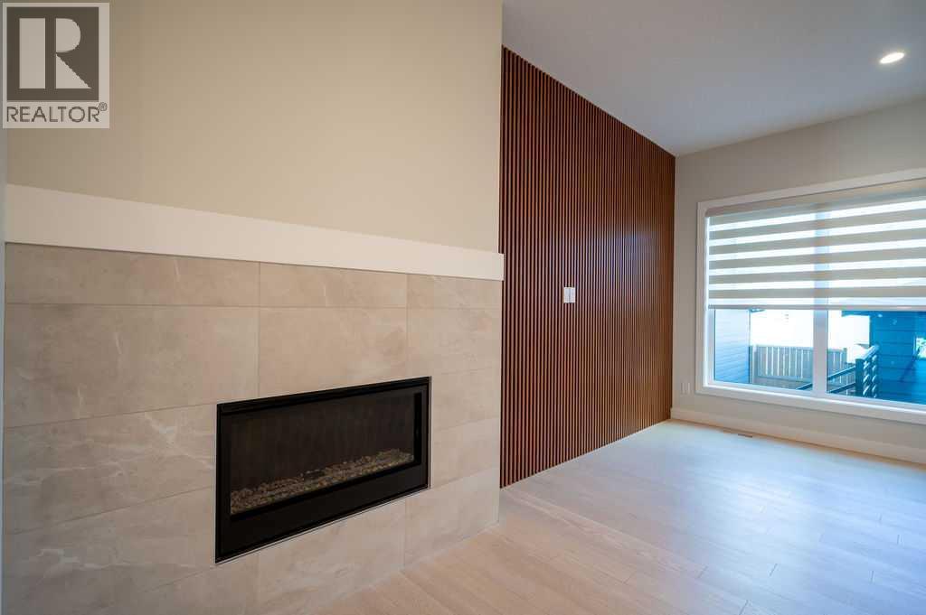 146 Alpine Drive SW - 16