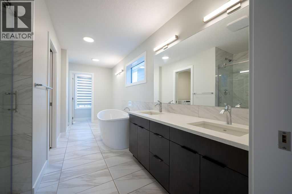 146 Alpine Drive SW - 41
