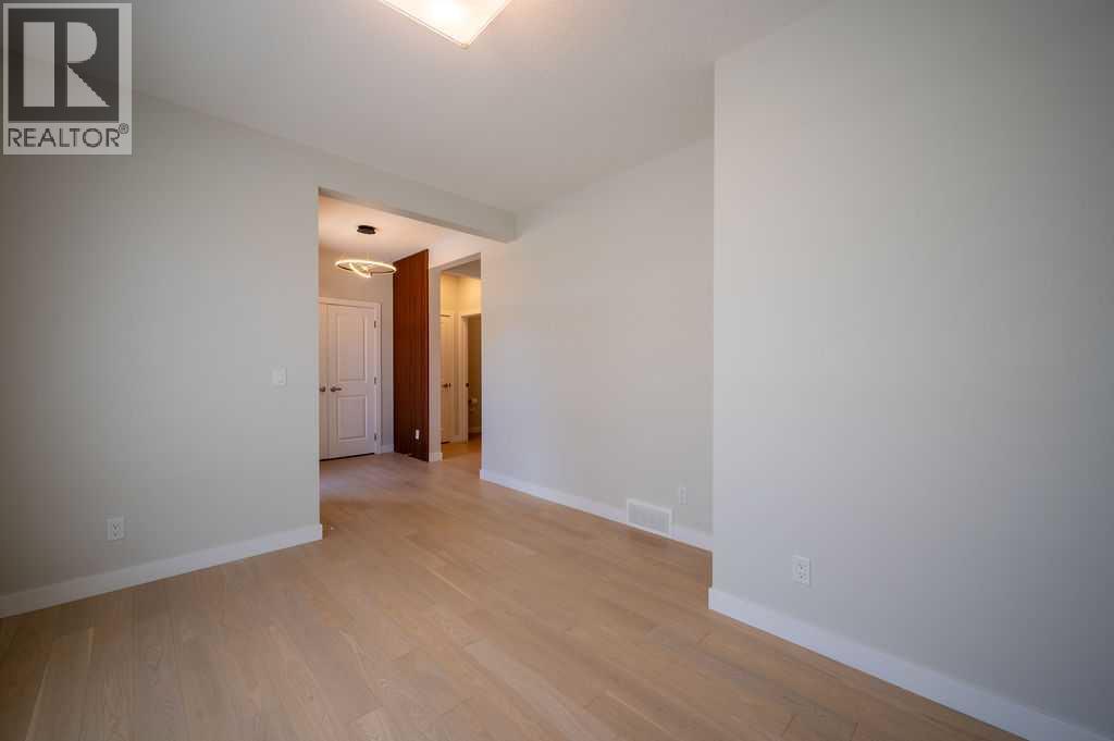 146 Alpine Drive SW - 6