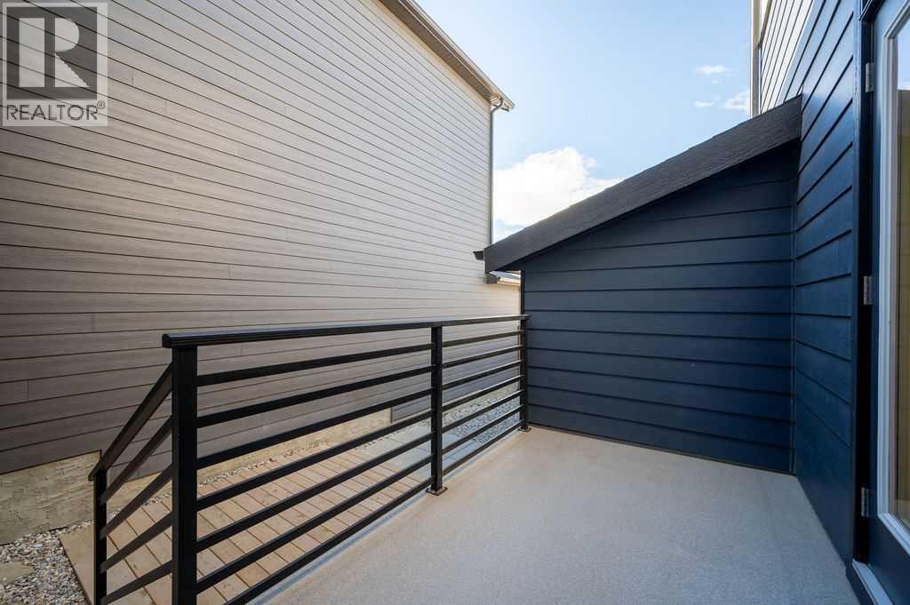 146 Alpine Drive SW - 45