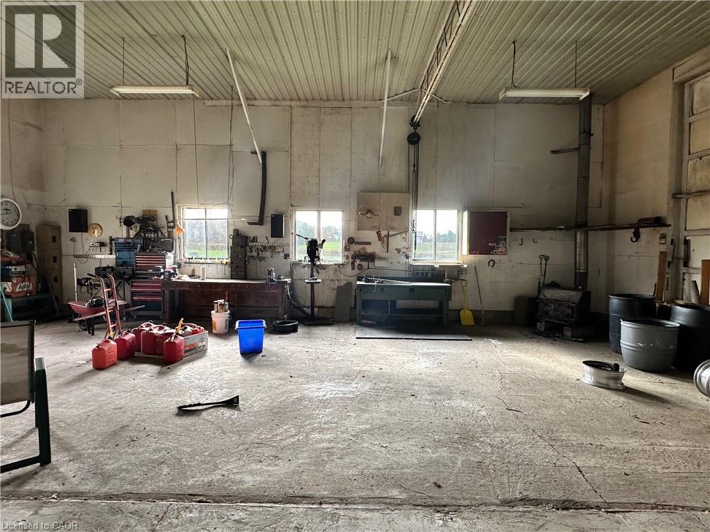 9729 YORK Road - 35