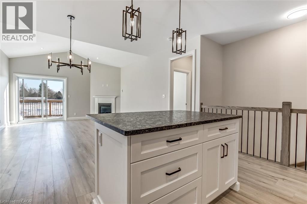 2-bedroom home for sale at 51 NORFOLK Street, Waterford ON · photo 11 of 26